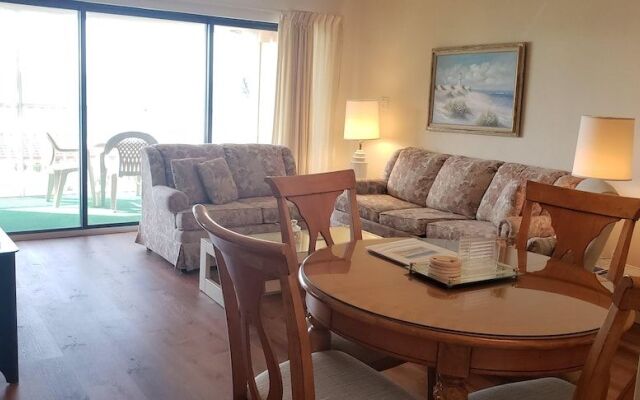 David's Dolphin Way Condo