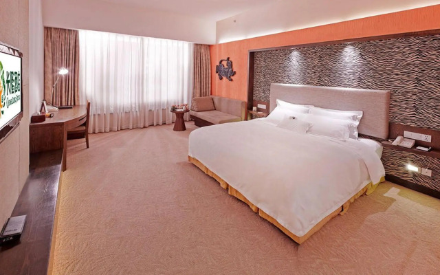 Chime Long Hotel