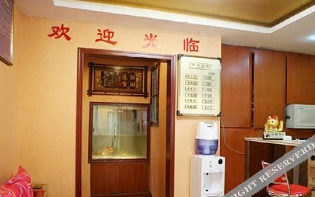 Qingmu Hotel (Nanjing Sanpailou University of Posts and Telecommunications)