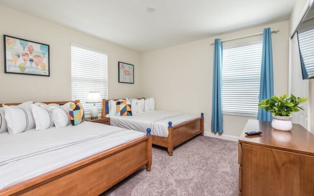 1670 Moonvalley Drive