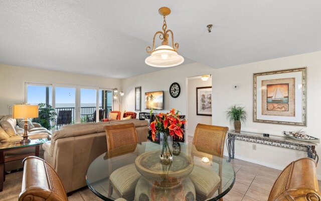 Reflections on the Gulf by Vtrips