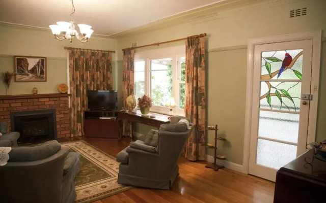 Rosella Cottage