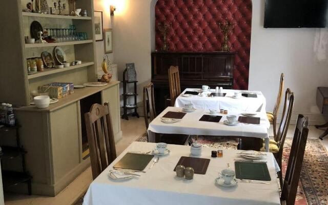 Picton House Hotel