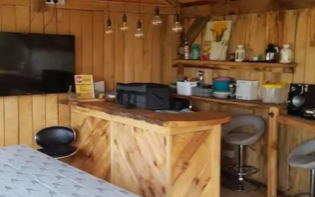 Charming 2-bed Cabin in Sutton Coldfield