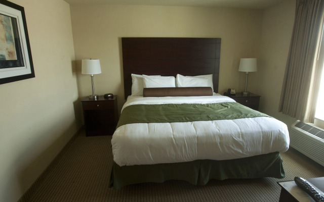 Cobblestone Inn & Suites - Langdon