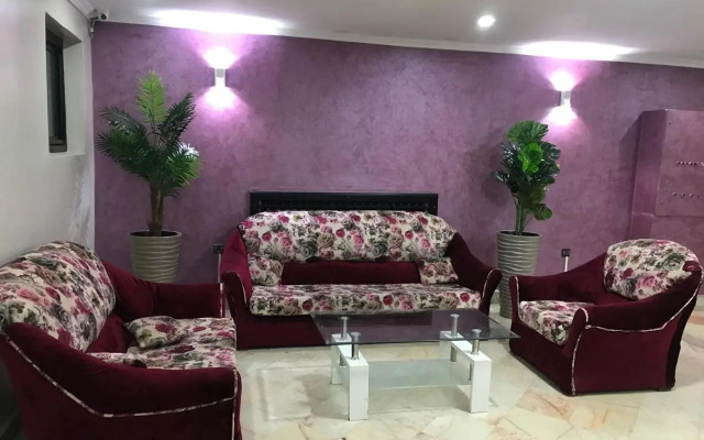 Raiss Hotel