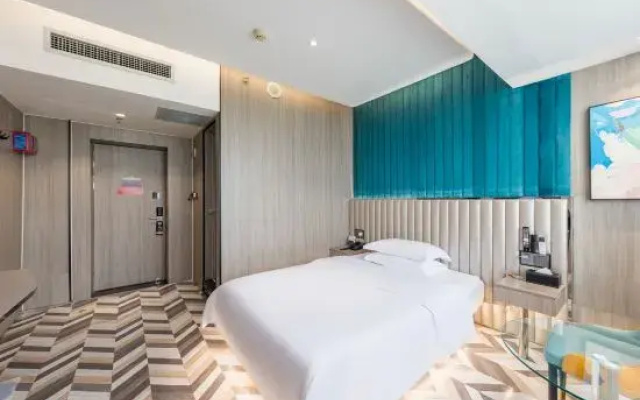 Elong Anyun Hotel (Sanmenxia City Government)