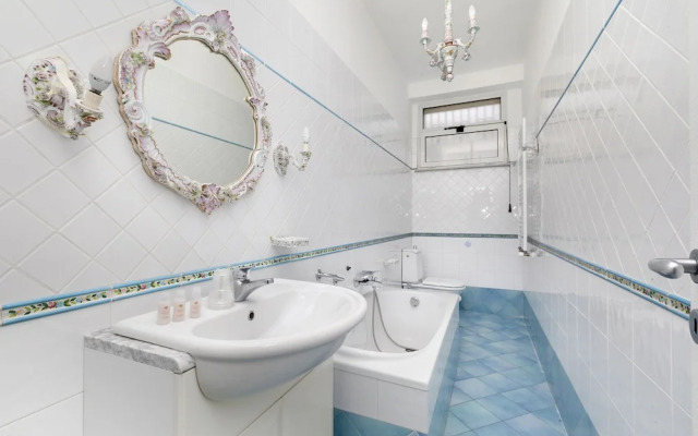 La Casa Di Dana Near Piazza Tasso