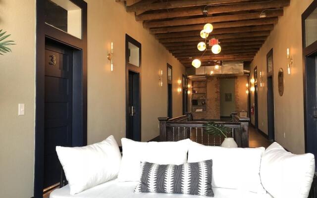 Deep Ellum Hostel