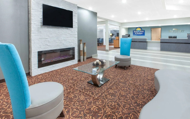 Days Inn And Suites By Wyndham Grand Rapids Near Downtown