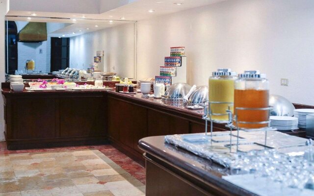 Quality Inn Nuevo Laredo Nuevo Laredo