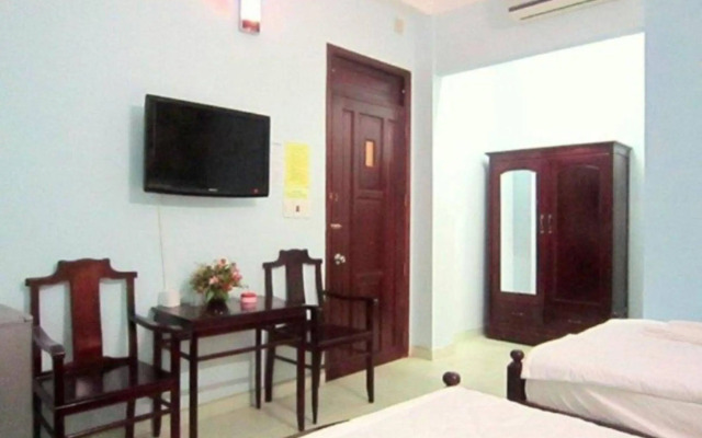 Nguyet Van Hotel