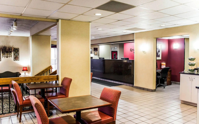Quality Inn Roanoke Rapids