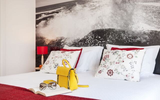 Beachouse - Surf, Bed & Breakfast