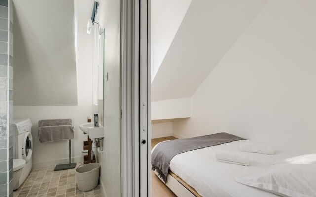 Beautiful Apartment Notre-dame de Paris