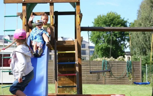 Domki Całoroczne Ajna Park