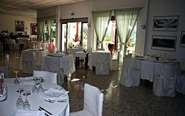 Mandetta Hotel