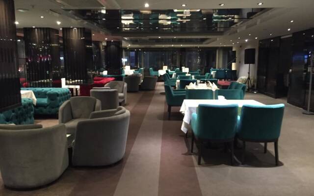 Continent Hotel Ataşehir
