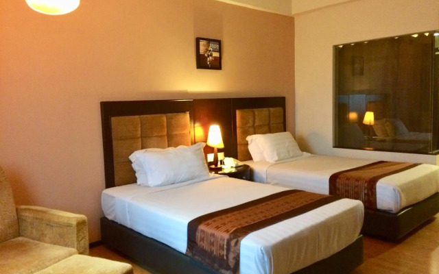 Crystal Crown Hotel