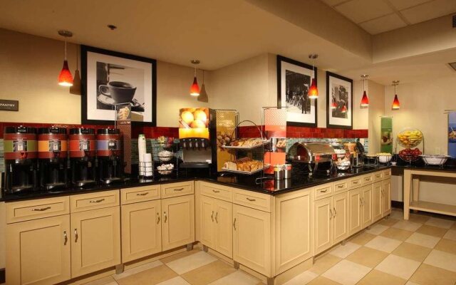 Hampton Inn Pennsville