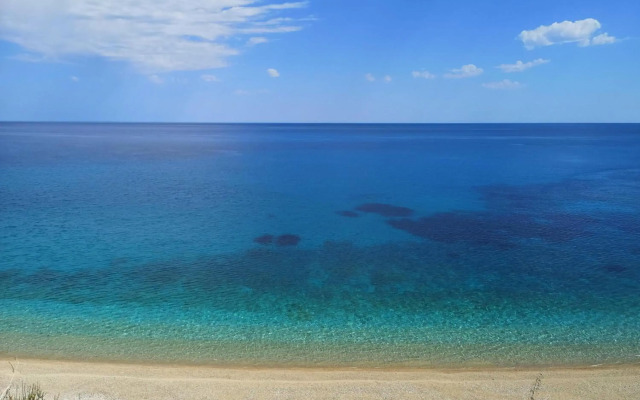 La Blanca Resort & Spa