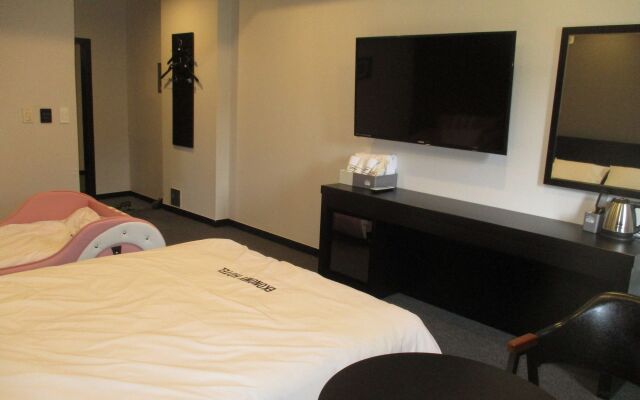 Persimmon Tourist Hotel