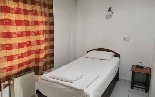 Ay Otel 2