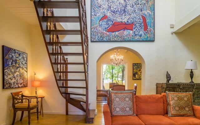 Sirena Bay Estate