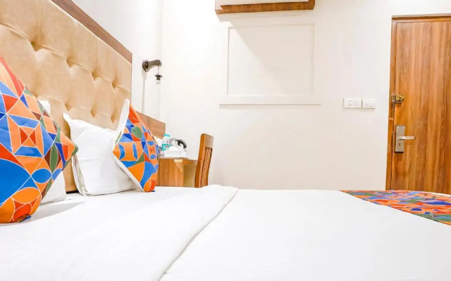 Treebo Trend Amber Palace