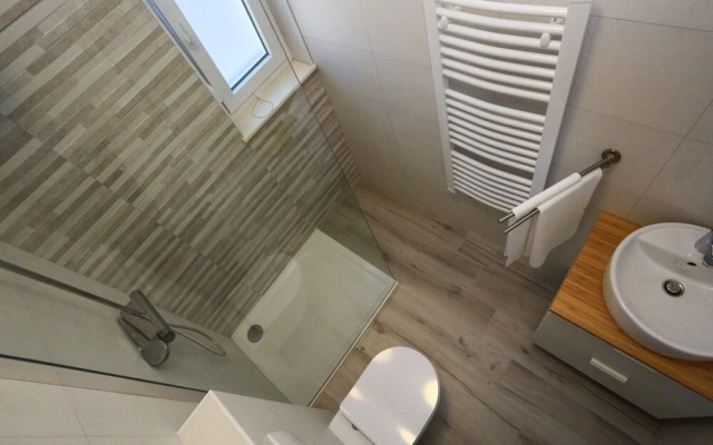 Kreso - With Pool - H