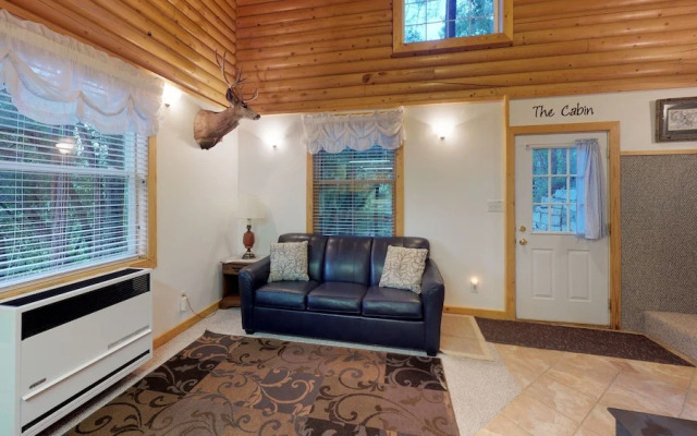 The Cabin at Lydias Canyon