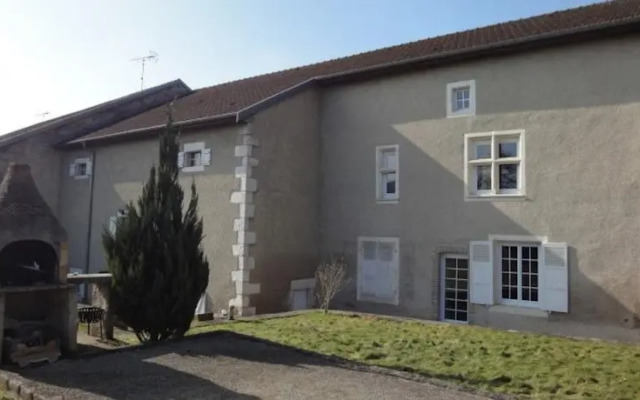 La Demeure du Gardien du Temps qui Passe