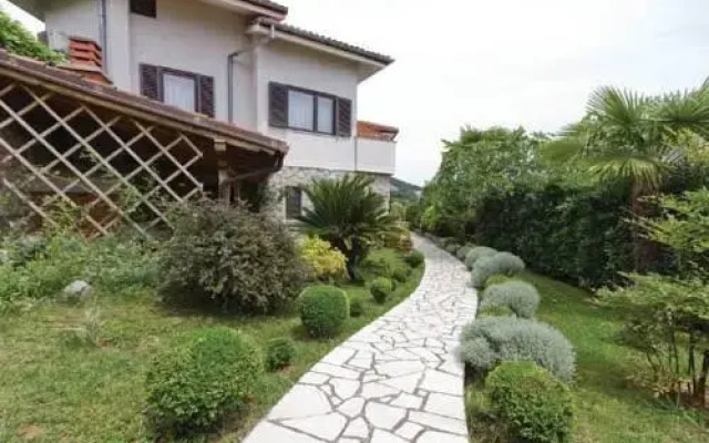 Apartment ulica Kamelija I