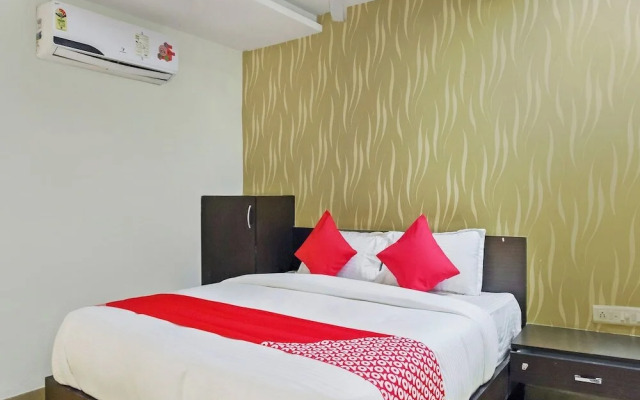 Hotel Jay Radhe by OYO Rooms