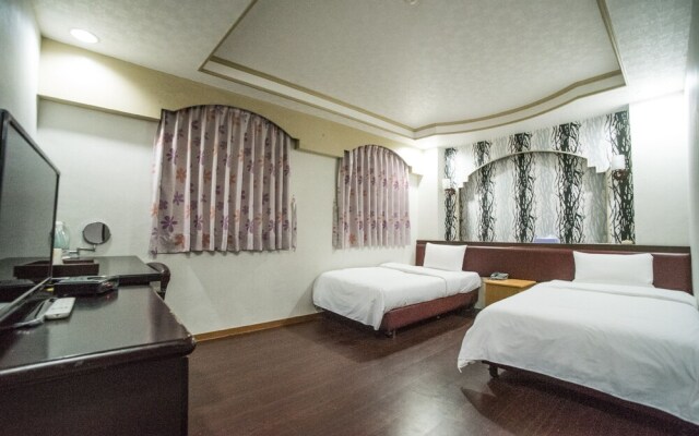 WL Hotel