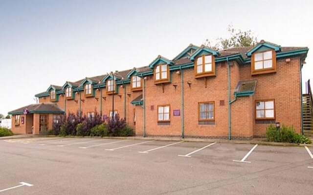 Premier Inn Leicester South (Oadby)