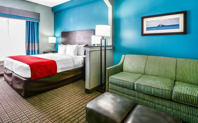 Comfort Suites Tampa - Brandon