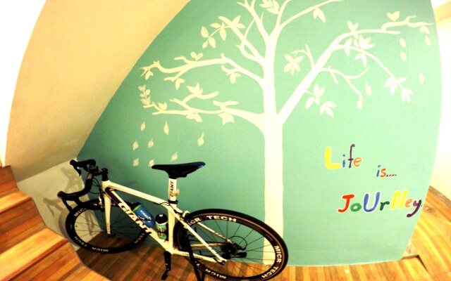 At We Patong hostel
