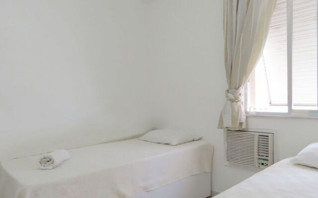 LinkHouse Clean & Comfort 2-BDR Copacabana C2-0046