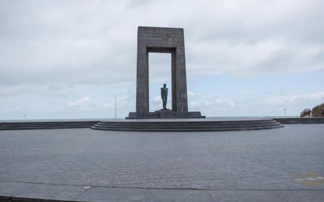 Westhinder 200m From Sea