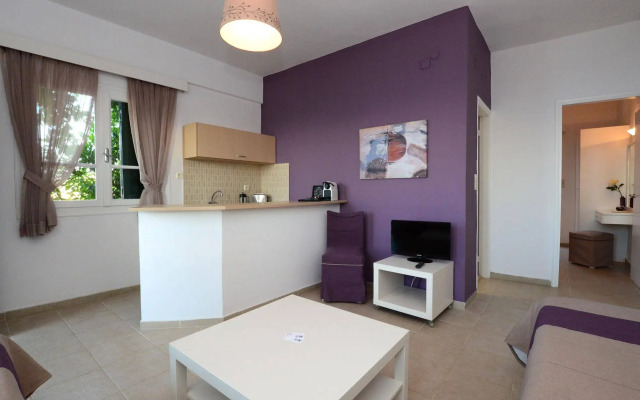 Pela Mare Hotel