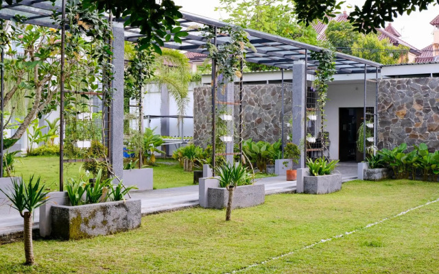 LPP Garden Hotel