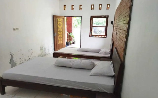 Borobudur Kampung Homestay - Aziz