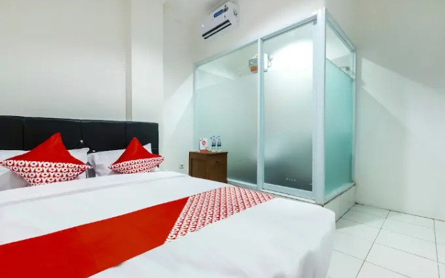 OYO 925 Grand Wijaya Bintaro