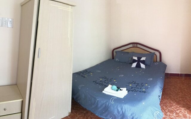 Nguyen Minh Hostel