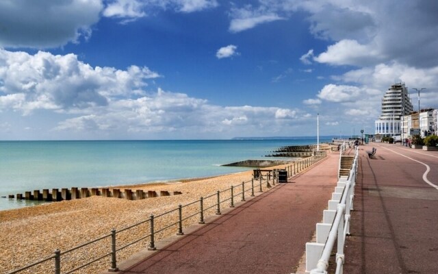 Lovely Hidden gem Located in St Leonards-on-sea