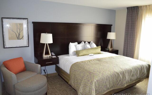 Staybridge Suites Bowling Green, an IHG Hotel