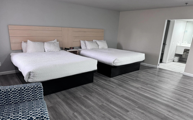 Travelodge by Wyndham Redding CA