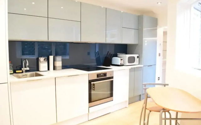 Stunning 1 Bedroom Apartment in Kennington