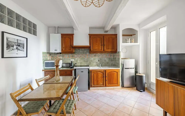 Charming Apartment in the Heart of Le Suquet